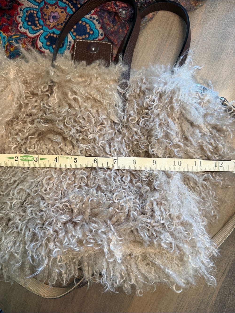 Plush Curly Shearling Tote Bag - Tan - Picture 7 of 8